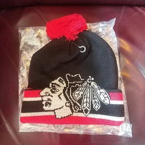 NHL Chicago Blackhawks Youth Cuffed Knit Hat